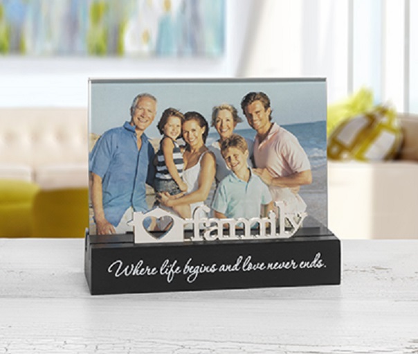 #2138 Family Desktop Frame