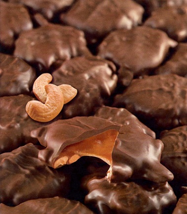 #5174  Cashew Caramel Clusters 